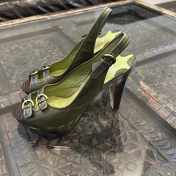 Army green heals - Picture 2 of 4